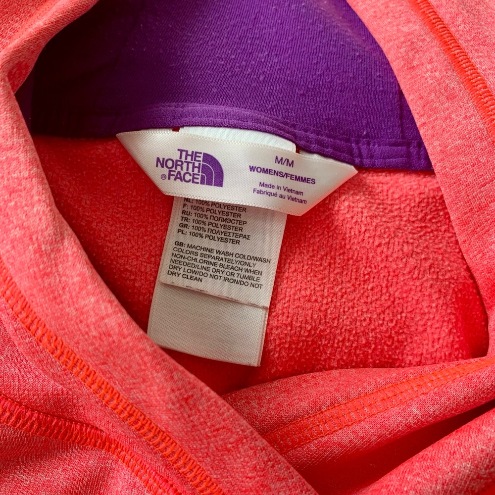 North Face Hoodie (M) - Picture 3 of 4